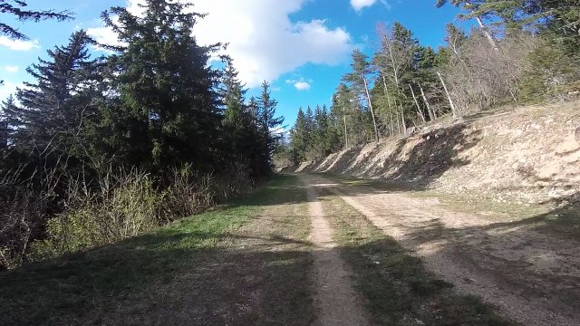 Premiere randonnée sur le massif du Vercors ce mercredi 19 avril 2017 vidéo 5