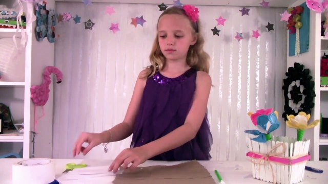 How to Make Duck Tape Flower Pens _ Kids ert3453453DIY Duct Tape Craft