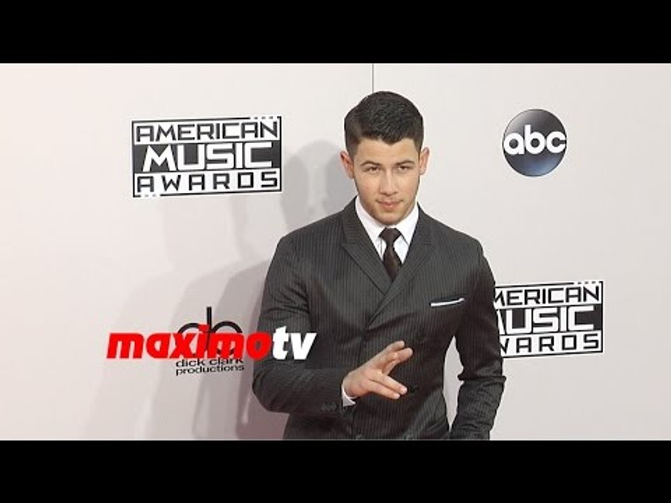 Nick Jonas | 2014 American Music Awards | Red Carpet Arrivals