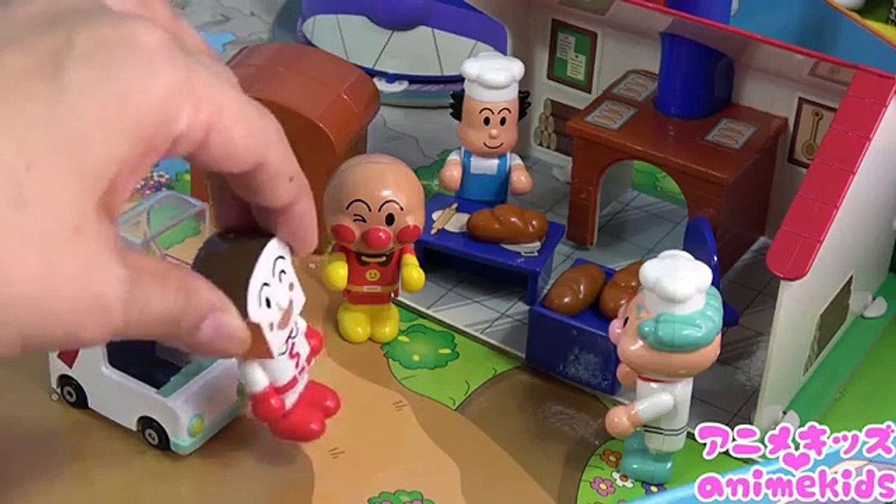 アンパンマン アニメ おもちゃ ひろびろタウン バイキンマン パン工場 パンを奪いにきたよ❤...