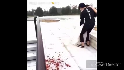 Funny Chinese videos - Prnk chinese 2017 can't stop laug