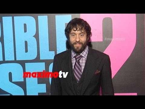 Jonathan Kite | Horrible Bosses 2 Los Angeles Premiere | #MaximoTV Footage
