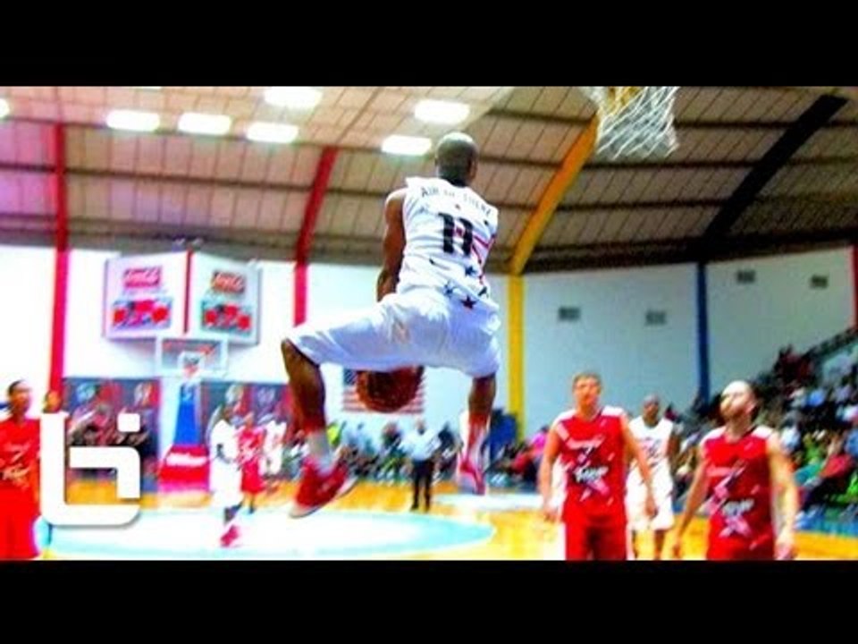 6'2" Springs KILLS 2 Hand Eastbay IN GAME! Ball Up Streetball Team Vs Houston!