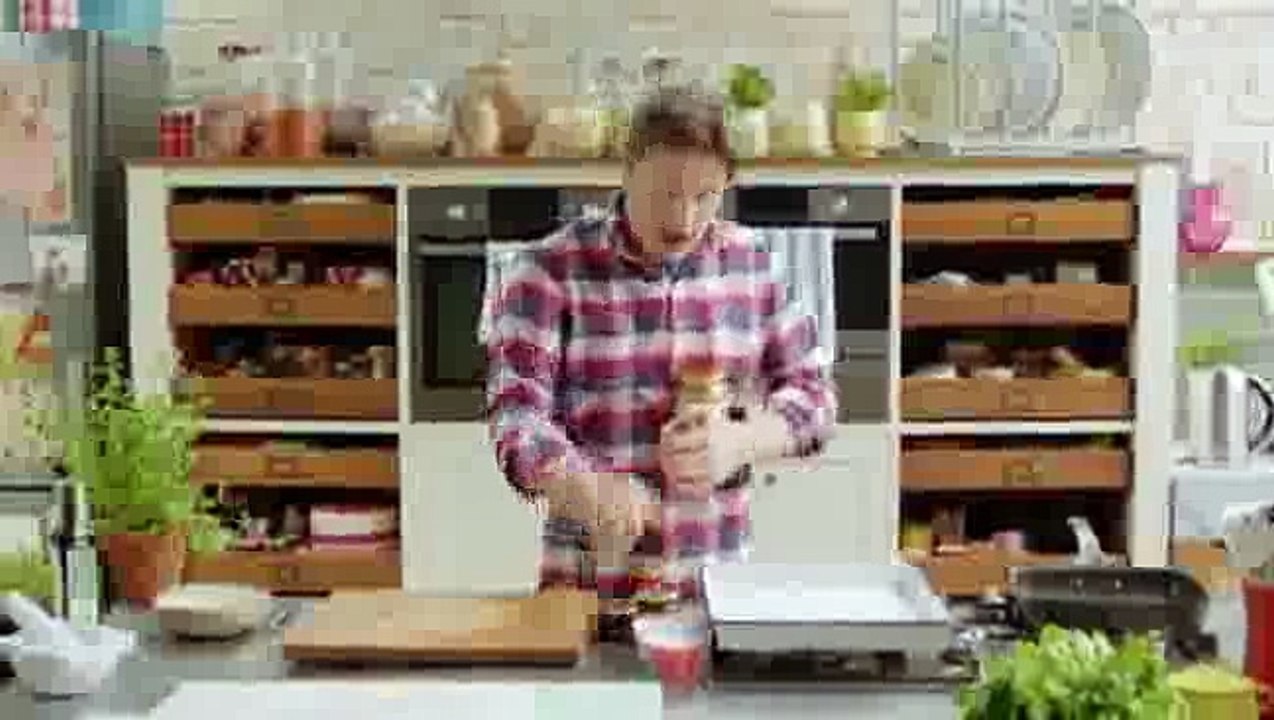 Jamie Oliver?s 15 Minute Meals S01E08 Moroccan Mussels
