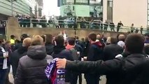 Les fans d'Anderlecht rendent hommage à Kompany à Manchester