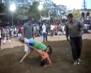 Strong Girl defeats boy in Kabaddi