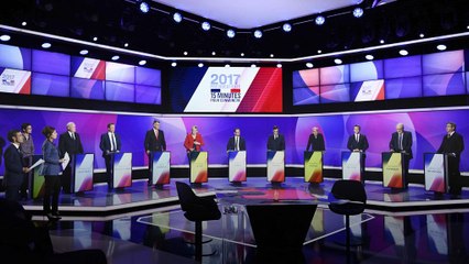 Fransa Başbakanı: Le Pen Paris saldırısını siyasi rant için kullanıyor