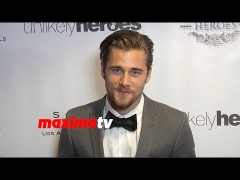 Luke Benward | 2014 Unlikely Heroes Awards Gala | Red Carpet
