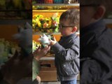 Noel Goes Dinosaur Shopping