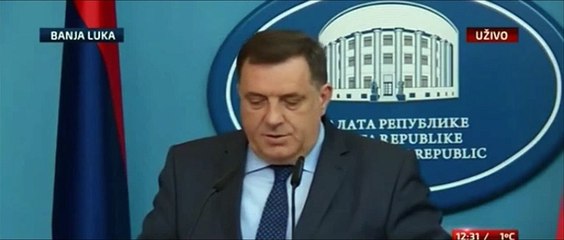 Bakir Nazvao Dodika i hitno ga zamolio za pomoć