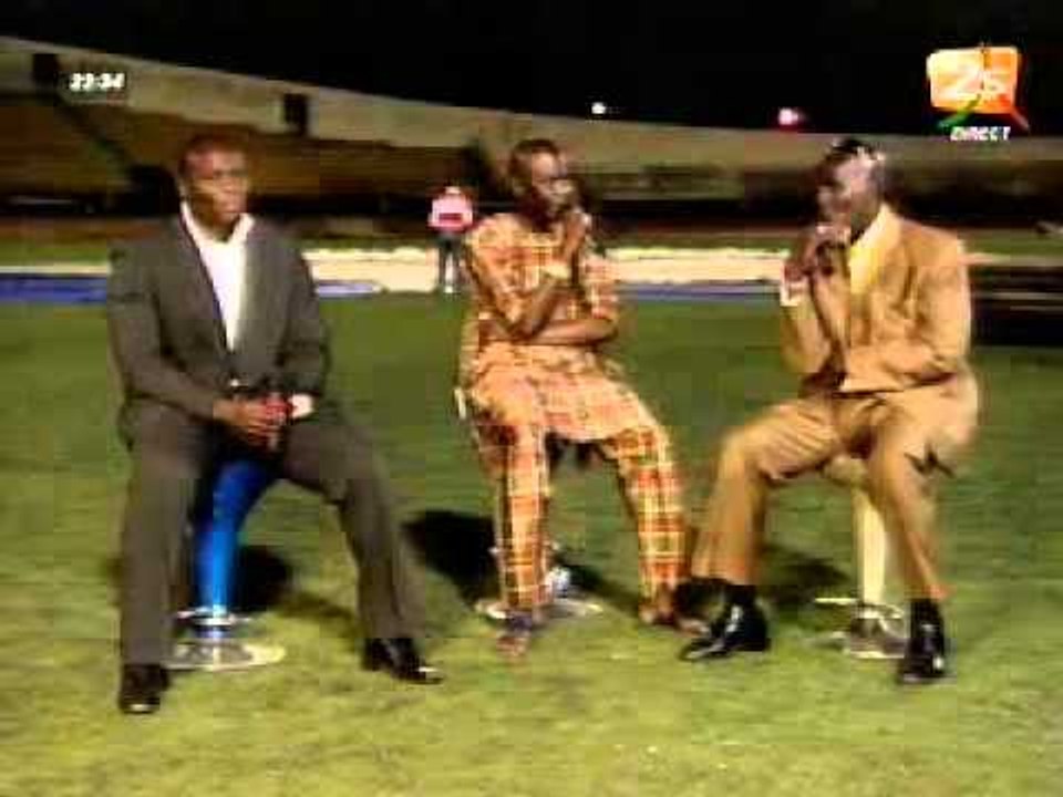 Les Préparatifs du Stade - Modou Lô Vs Gris Bordeau - 14 Juillet 2012 - Partie 3