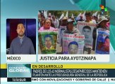 Familiares rechazan intenciones del gobierno de cerrar caso Ayotzinapa
