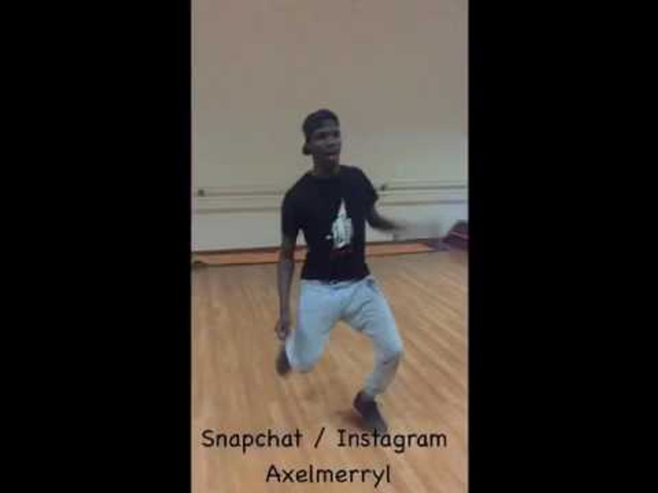 40 seconde pour s'enjailler à la salle de danse