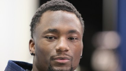 Corey Davis makes Odell Beckham-esque catch