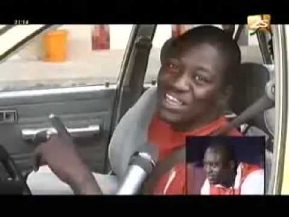 Micro trottoire - Modou Lo vs Gris Bordeaux - Bantamba - 1O Juillet 2012