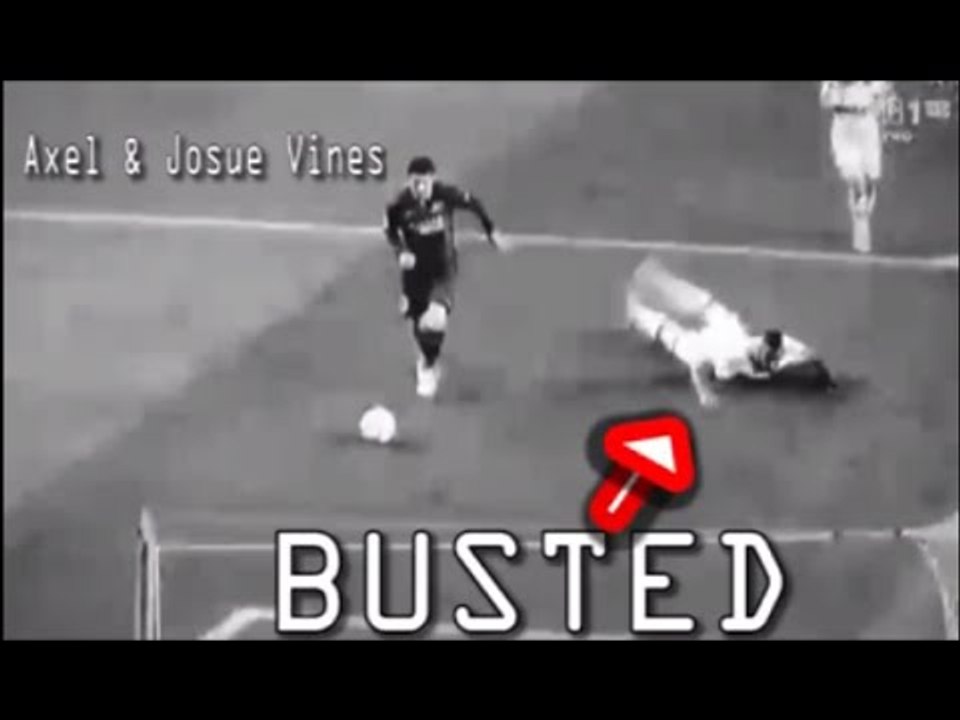 Messi VS Boateng 3-0 (EXPLICATION)  HUMOUR