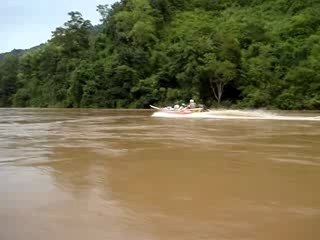 speed boat mekong Laos