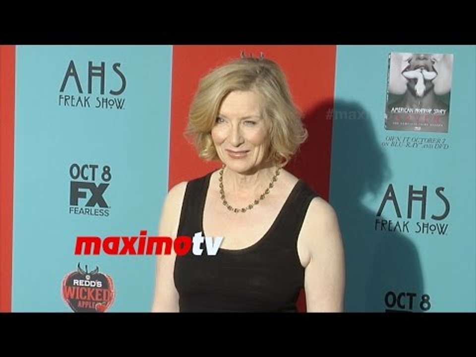 Frances Conroy | American Horror Story Freak Show PREMIERE | Red Carpet