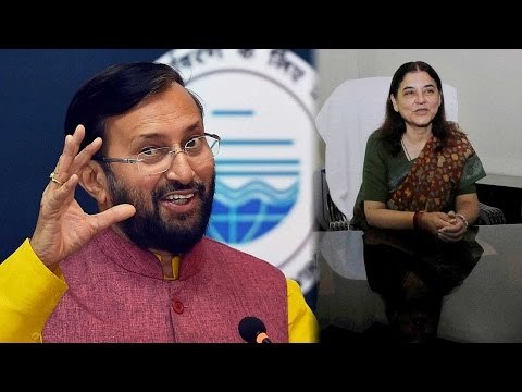 Maneka Gandhi and Prakash Javadekar lock horns over animal killings | Oneindia News