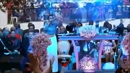 CAMILA BARROS - VAI LER A BÍBLIA CRENTE PIPOCA