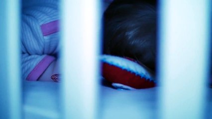 Voici la dernière vidéo de Marine Le Pen avant le 1er tour que vous ne verrez pas à la télé ! C'est surprenant... et ang