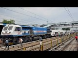 Indian Railways to install bio-toilets in all trains by 2019 | Oneindia News