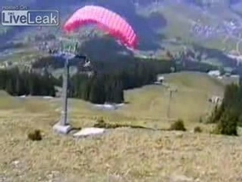 Régis Fait Du Parapente