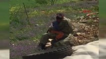 Gaziantep Şehidin 10 Yaşındaki Kardeşine Komutandan Teselli