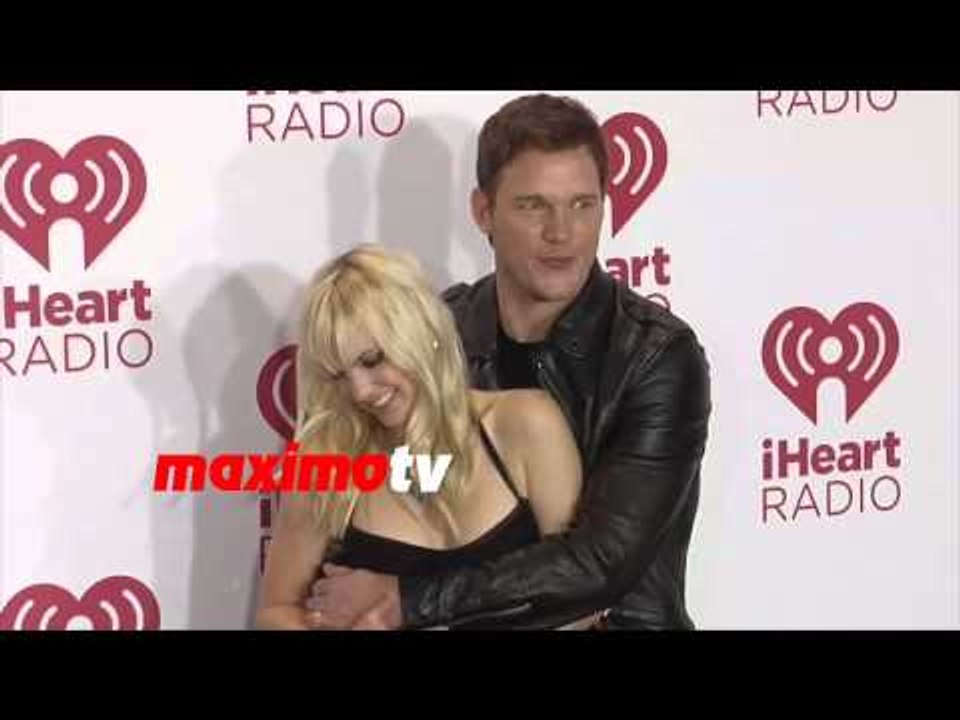 Anna Faris & Chris Pratt | 2014 iHeartRadio Music Festival | Red Carpet