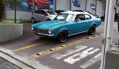FORD MAVERICK FAZENDO BURNOUT