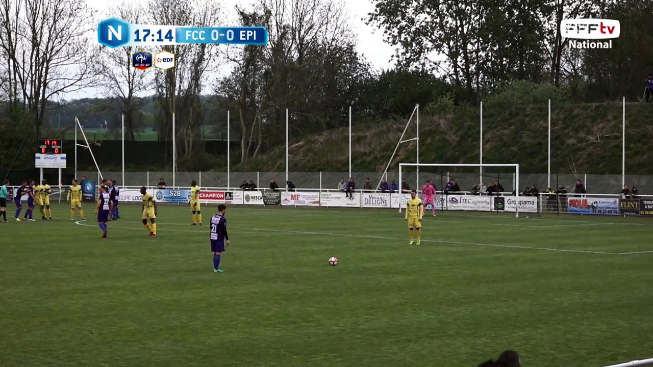 Coup franc au 2e poteau