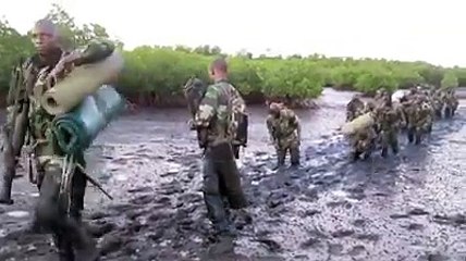 VIDÉO CHOC: Les commandos sénégalais soumis à de rudes épreuves