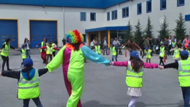 Havaş Çalışanlarının Çocukları, Atatürk Havalimanı'nda Bir Uçağı Gezerek, Havacılık Hakkında Bilgi...