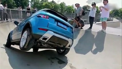 Range Rover Evoque Off Road Testing Experiment