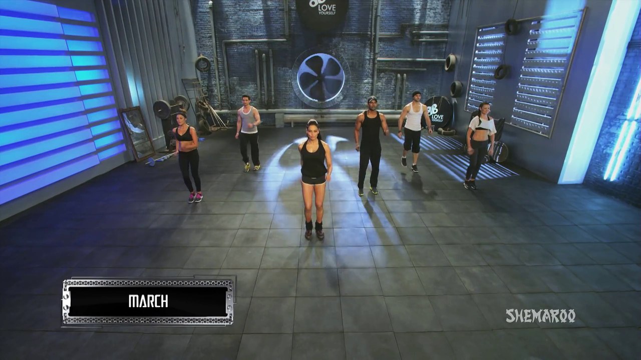30 Min Fat Burning Cardio Workout - Bipasha Basu Unleash 'Full Routine' - Full Body Workout_27