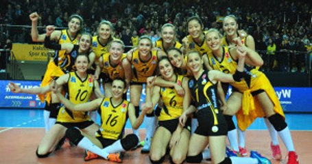Vakıfbank, Eczacıbaşı VitrA'yı 3-0 Yenerek Şampiyonlar Ligi'nde Finale Çıktı