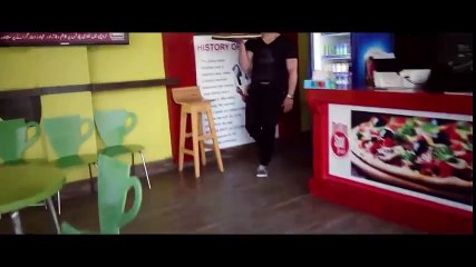 how to save a life _ our vines how to save yourself from being insulted _NO money,our vines new