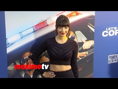 Hannah Simone | Let's Be Cops Premiere | Red Carpet Arrivals | New Girl