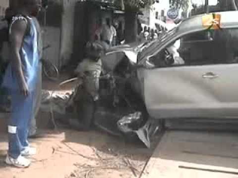 2 décès dans un accident de circulation à Kolda - Jt Français - 09 Juillet 2012