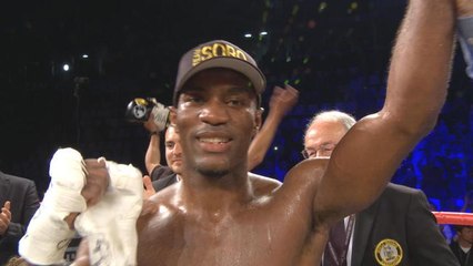Boxe - Soirée à l'Astroballe - La réaction de Michel Soro après le K.O de son adversaire