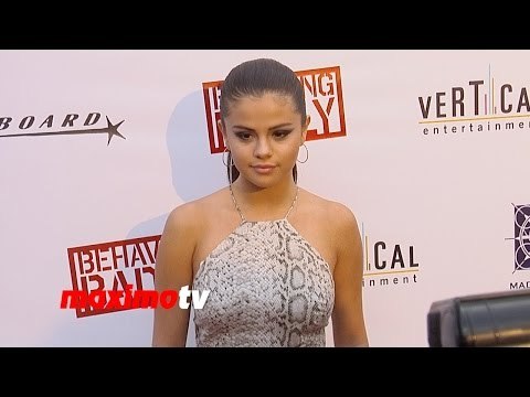 Selena Gomez | Behaving Badly Premiere | Red Carpet