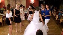 Düğünde şeker kızlardan kaval havası oyunu