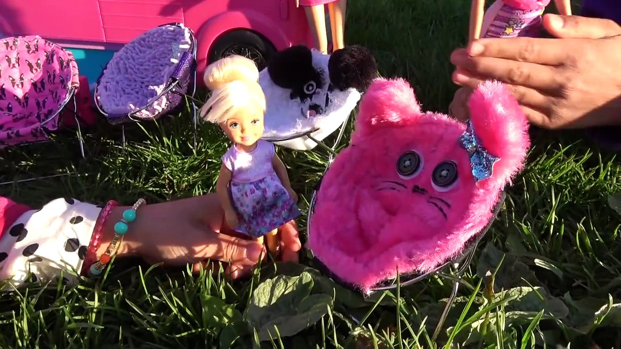 CAMPER! Built-In POOL PLAY- Picnic- Hammock- Barbie Chelsea Stacie Skipper Outdoors RV Fun Adventure