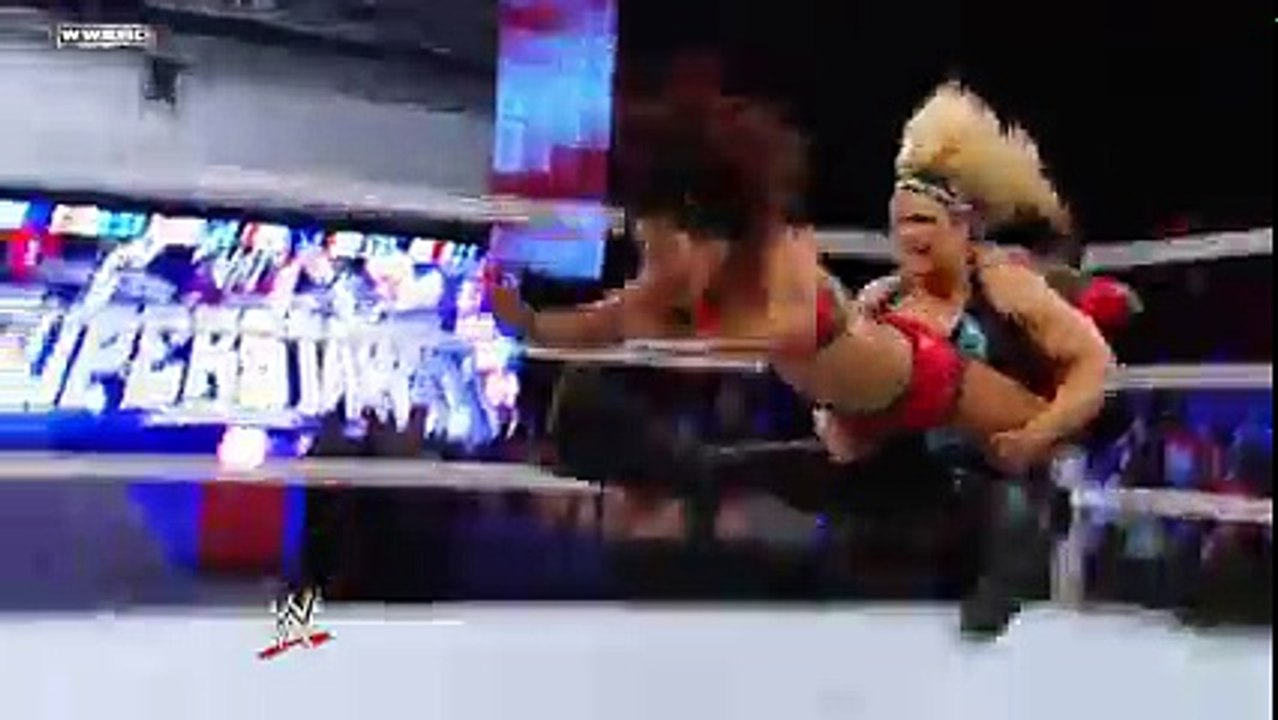 WWE Superstars  Beth Phoenix vs. Layla