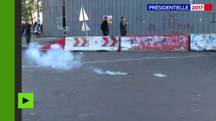 La «nuit des barricades» déborde à Paris après l'annonce du second tour Macron-Le Pen