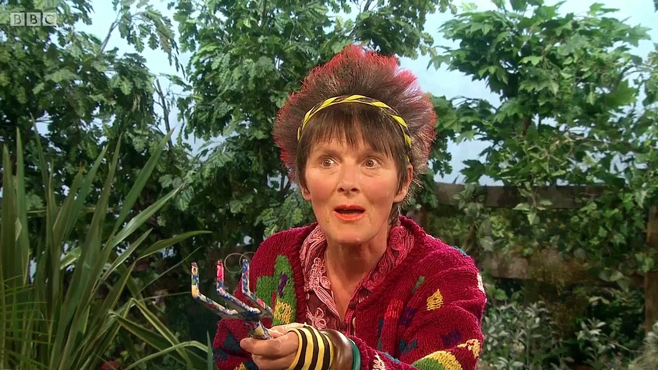 Grandpa In My Pocket - S1E13. A Garden Full of Beasts