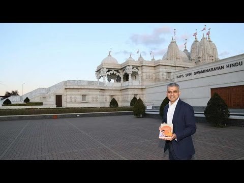 Sadiq Khan elected as the first Muslim Mayor of London | Oneindia News