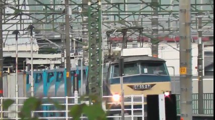 EF66-27号機　島田駅通過