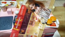 リカちゃん マクドナルド ハンバーガー屋さん メルちゃんにお届け  Licca chan Doll Burger Shop Toy McDonalds store Playset