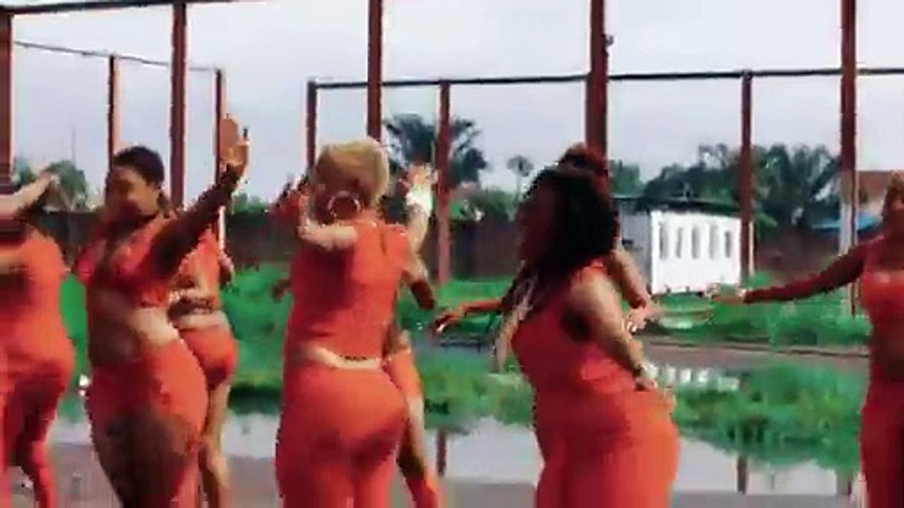 Koffi Olomide - TshouTshouTshou [Clip - Officiel]